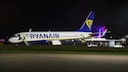 After severe turbulence on a Ryanair flight that left several injured, the question arises: How can passengers protect themselves?