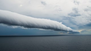 Roll cloud