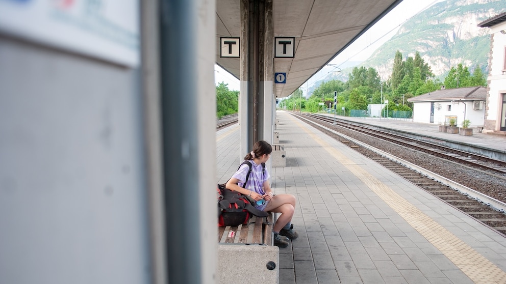 Girls Affected by Strike in Italy