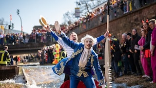 Da-Bach-Na-Fahrt (a traditional Bavarian river race)