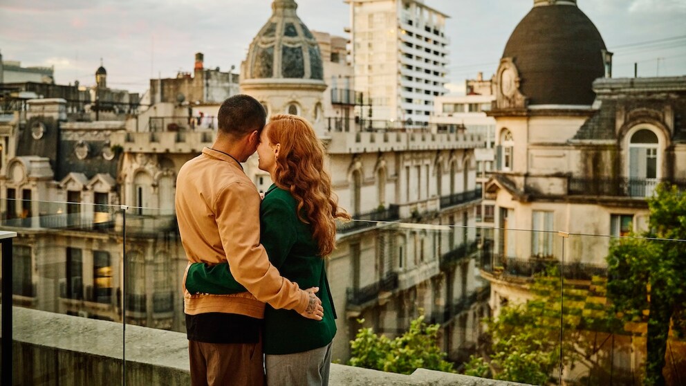 Happy Couple: Time Together Is the Perfect Valentine's Day Gift