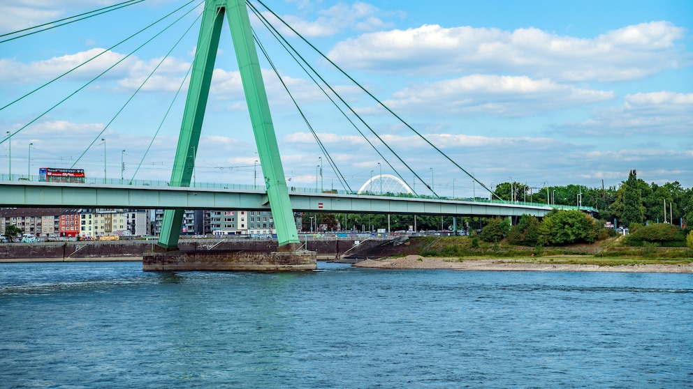 Severins Bridge