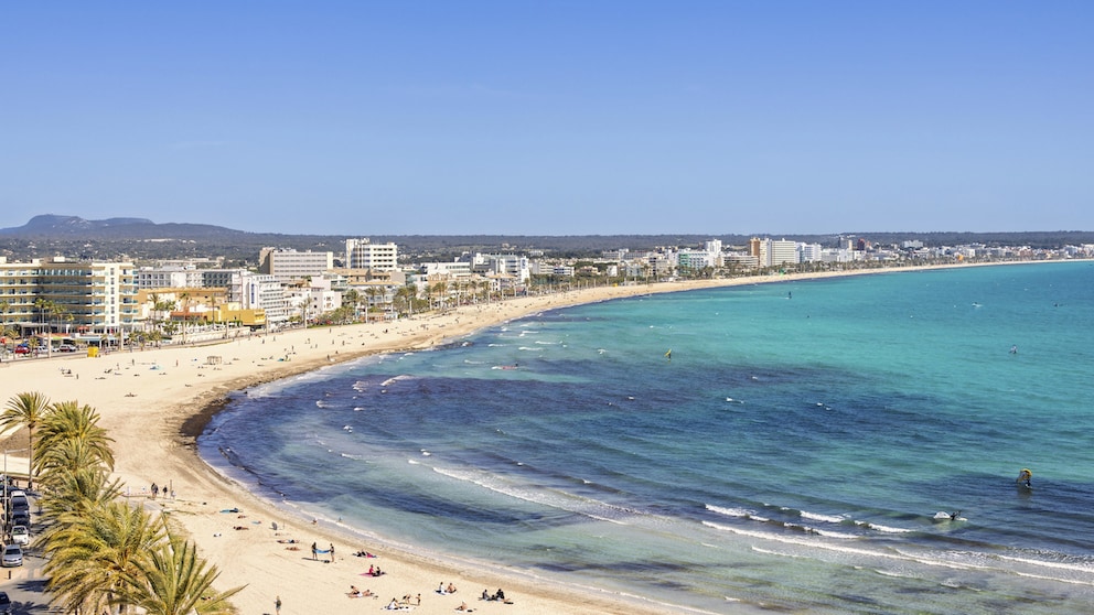 Beach of Can Pastilla in Mallorca