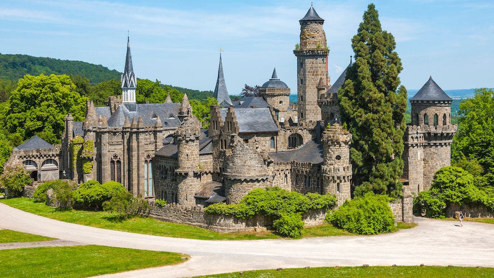 Wilhelmshöhe Mountain Park in Kassel