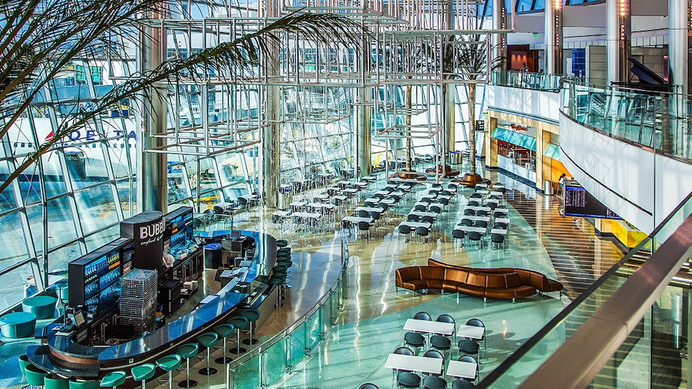 San Diego Airport Wins Prix Versailles for Most Beautiful Airport