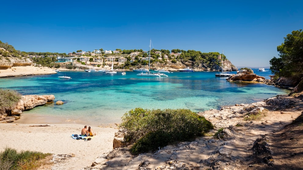 Bay on Mallorca: Those who frequently travel to Mallorca are familiar with the many stereotypes about the island.