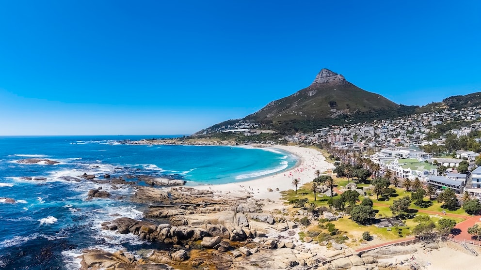 Cape Town Tops the List of the World's Most Beautiful Cities According to Locals