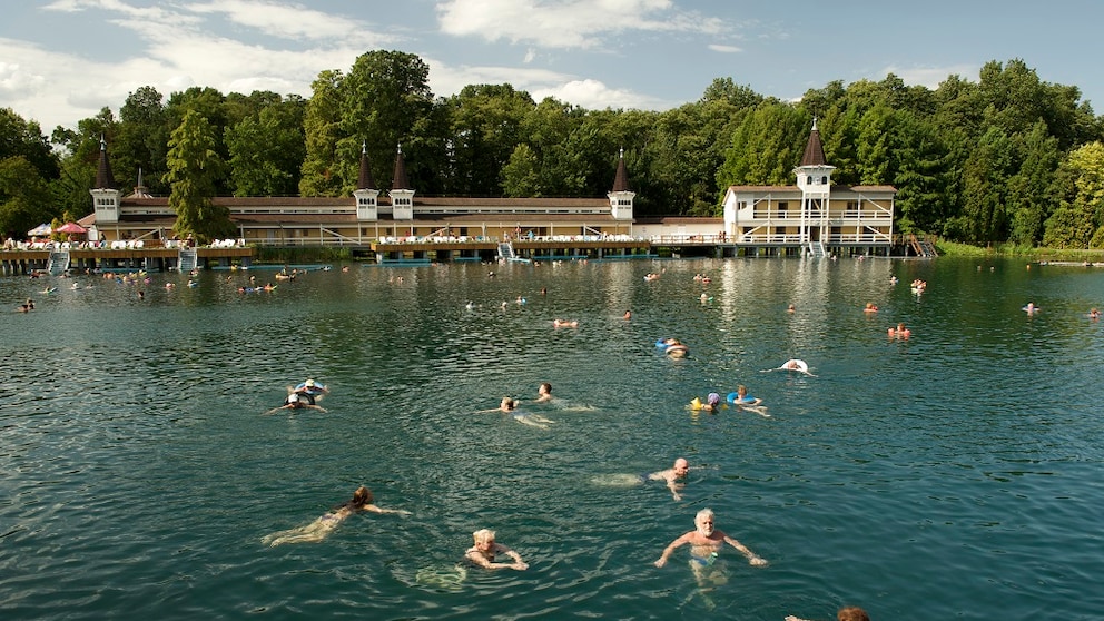 Lake Hévíz