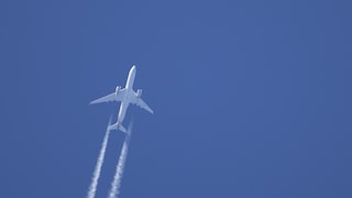 Singapore Airlines Plane