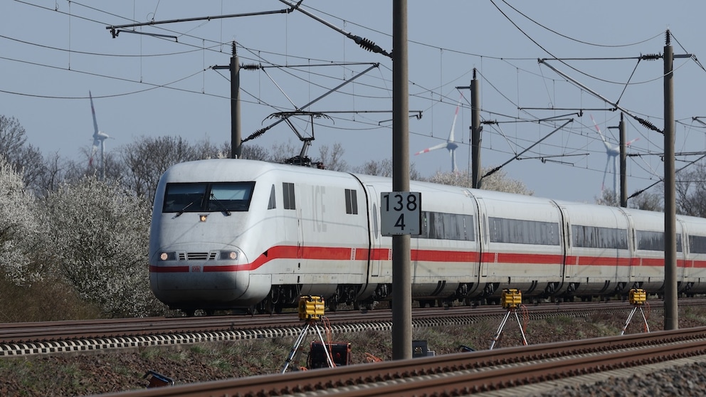 The Deutsche Bahn often experiences delays.