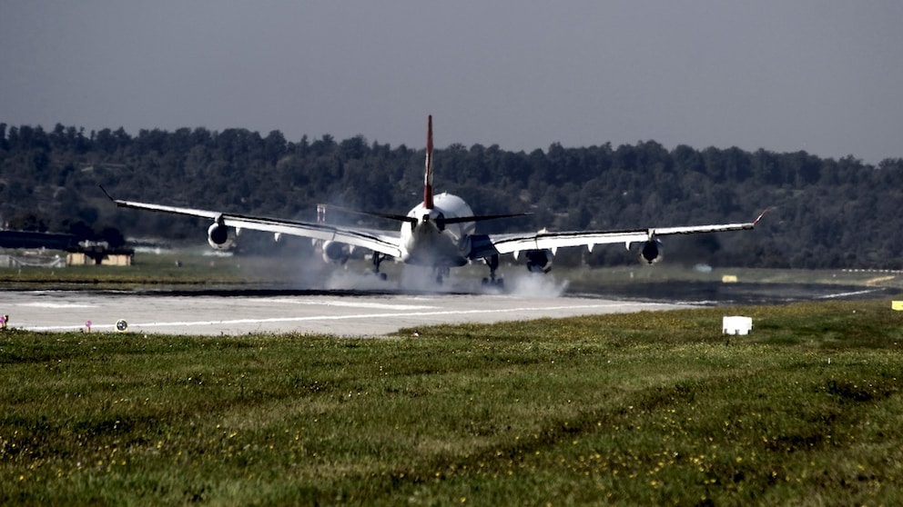 Hard Landing of an Airplane