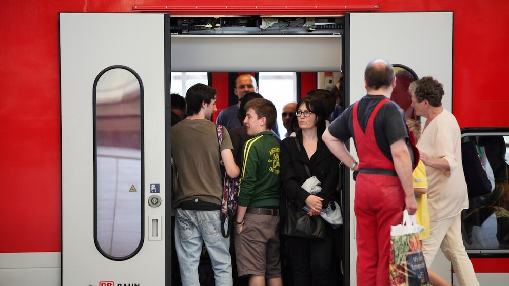 Passengers on the S-Bahn, which does not have restrooms